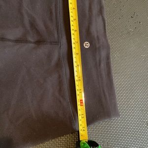 Lululemon high-rise align 4”